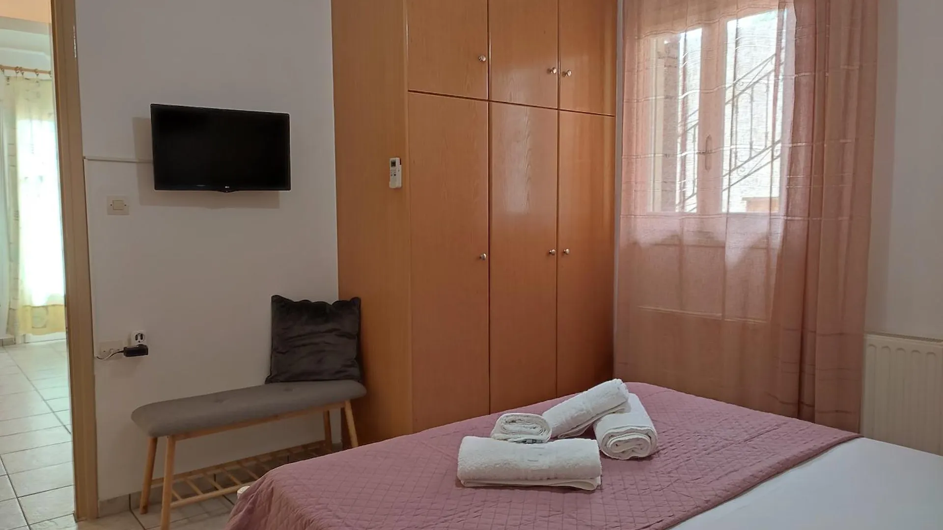 Dimitra'S Homey Apartment Dilinata